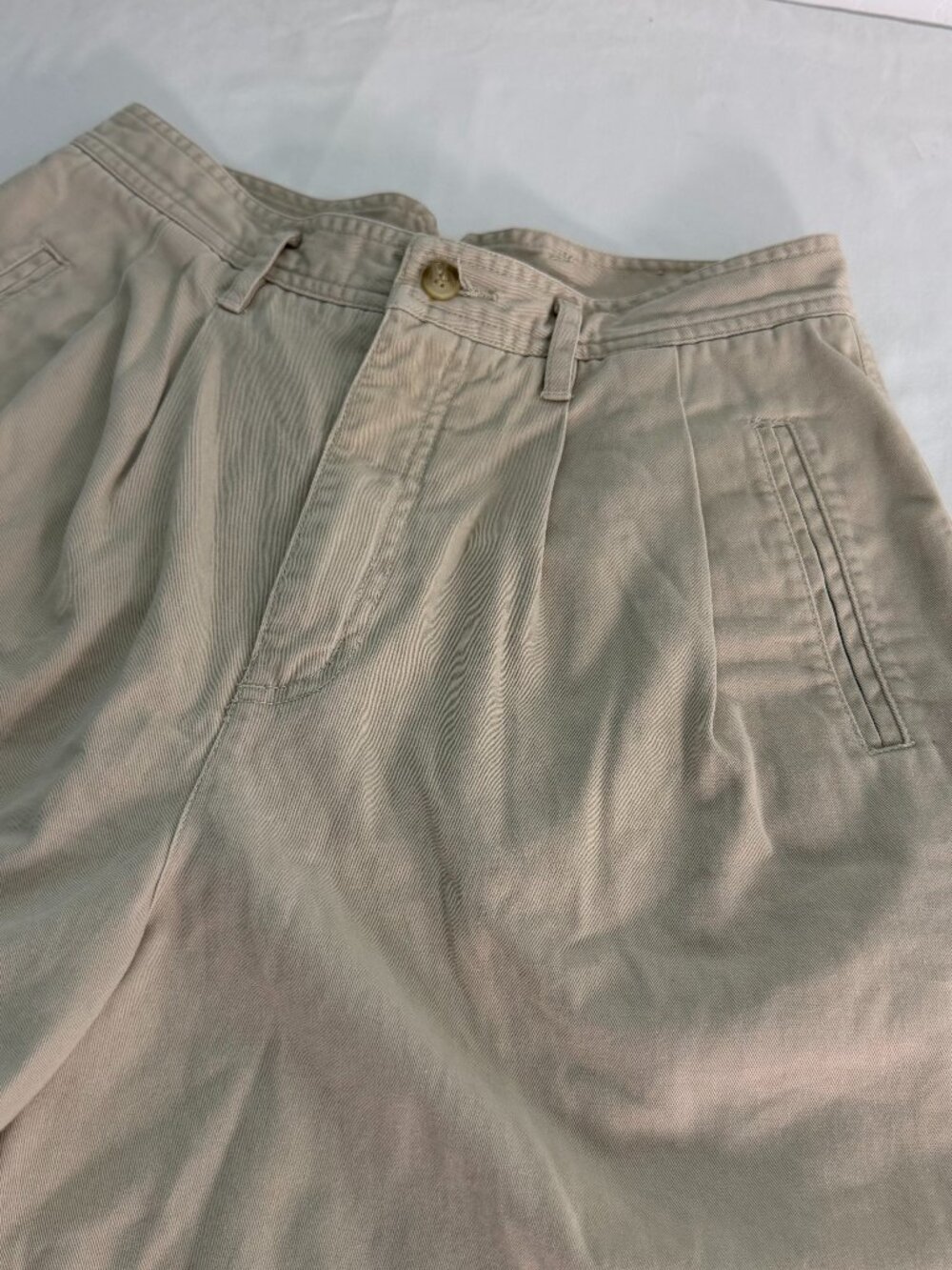 Vintage Limited Khaki Pleated Shorts High Rise Beige Preppy Minimalist Cotton - Picture 4 of 6